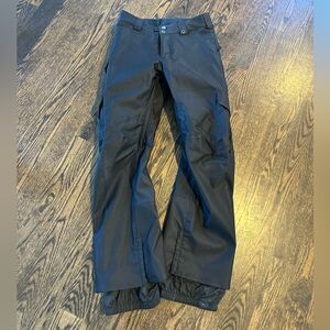Men’s Burtons snowboarding pants